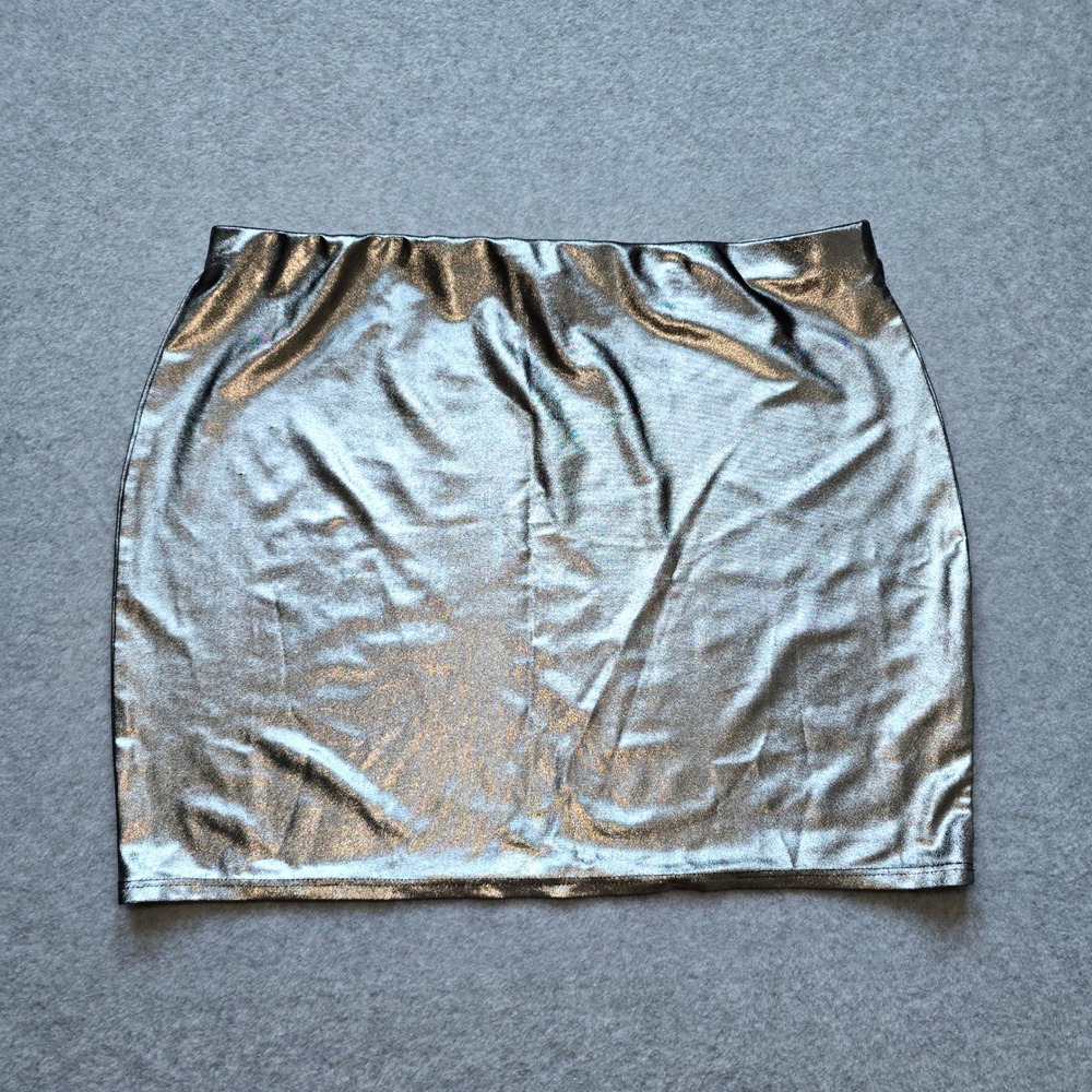 PRETTYLITTLETHING Metallic Silver Mini Skirt Women's Size 12 Party Clubwear